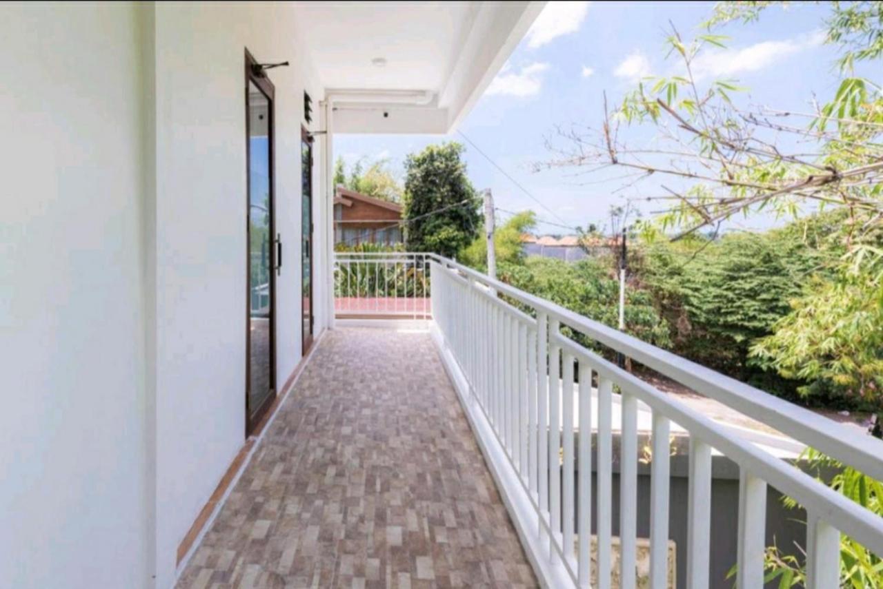 Ozora Tiying Tutul Hostel Canggu (Adults Only) Esterno foto