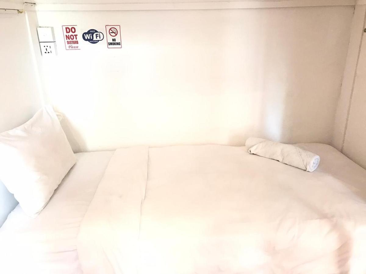 Ozora Tiying Tutul Hostel Canggu (Adults Only) Esterno foto