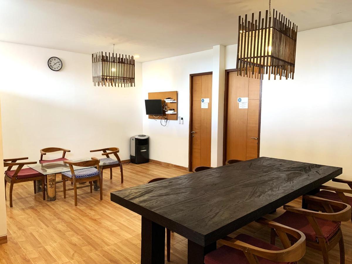 Ozora Tiying Tutul Hostel Canggu (Adults Only) Esterno foto